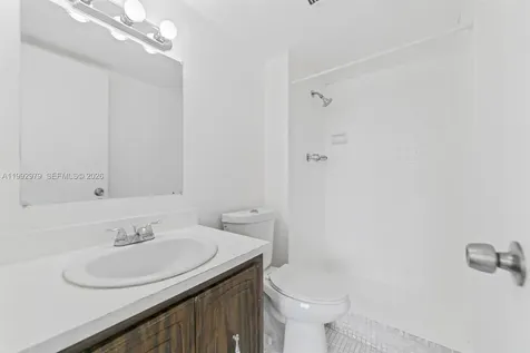 498 NW 165th Street Road Miami FL 33169