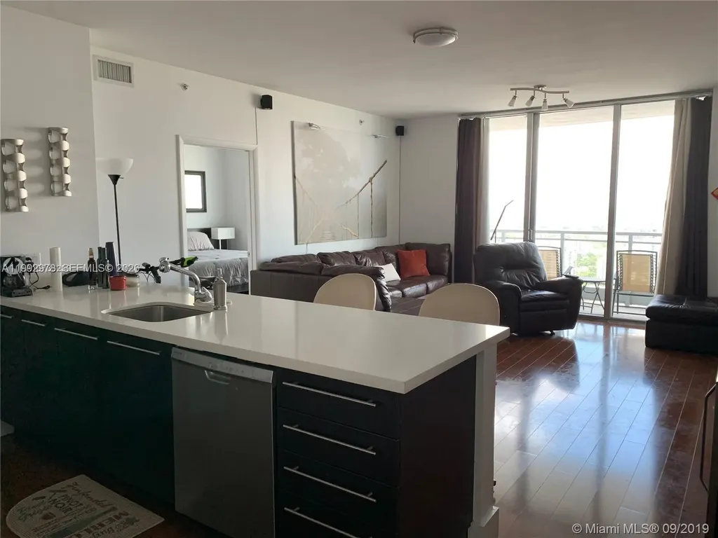 90 SW 3rd Street Miami FL 33130