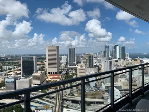 90 SW 3rd Street Miami FL 33130