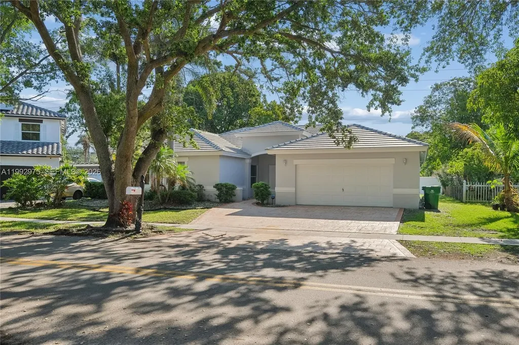 2025 SW 90th Avenue Miramar FL 33025