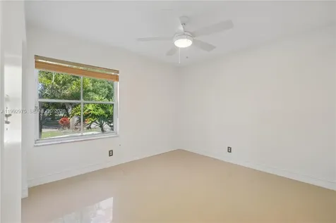 2025 SW 90th Avenue Miramar FL 33025