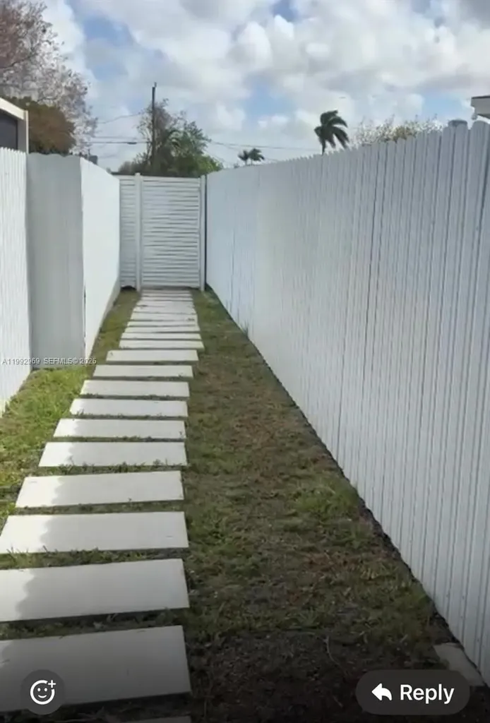 11875 SW 186th Street Miami FL 33177