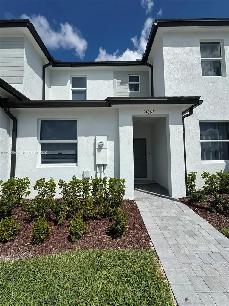 27687 SW 155th Court Homestead FL 33032