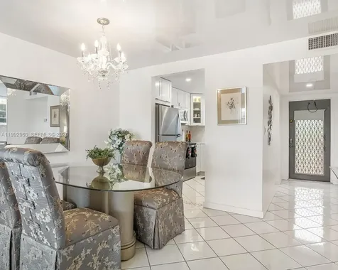 9580 Sunrise Lakes Boulevard Sunrise FL 33322