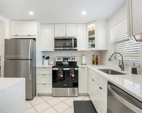 9580 Sunrise Lakes Boulevard Sunrise FL 33322