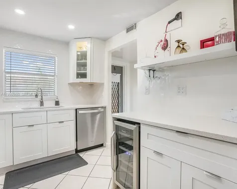 9580 Sunrise Lakes Boulevard Sunrise FL 33322