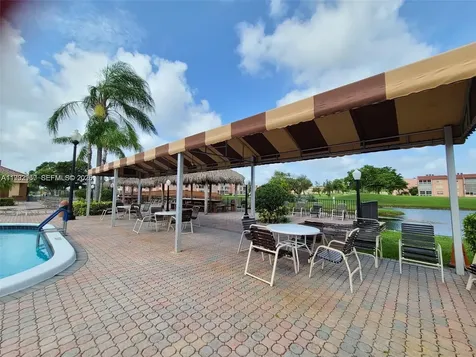 9580 Sunrise Lakes Boulevard Sunrise FL 33322