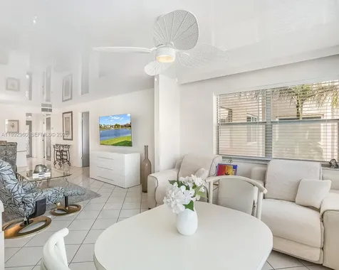 9580 Sunrise Lakes Boulevard Sunrise FL 33322