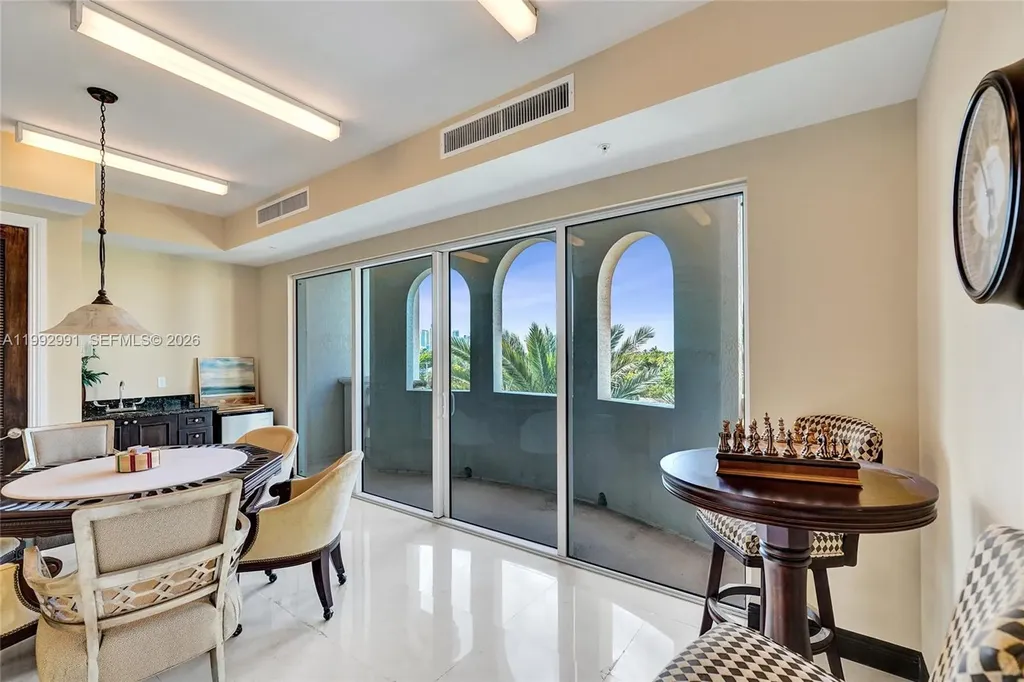 516 Hendricks Isle Fort Lauderdale FL 33301