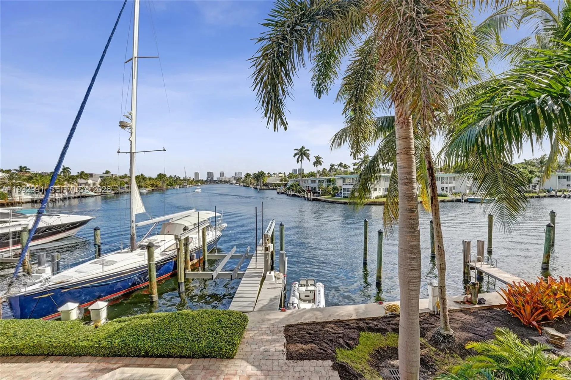 516 Hendricks Isle Fort Lauderdale FL 33301