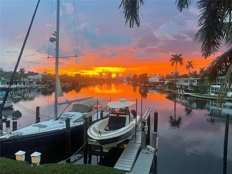 516 Hendricks Isle Fort Lauderdale FL 33301