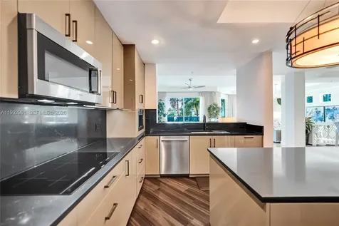 516 Hendricks Isle Fort Lauderdale FL 33301