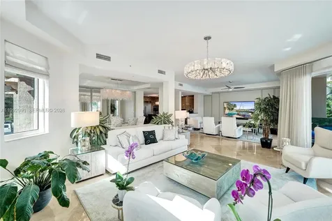516 Hendricks Isle Fort Lauderdale FL 33301