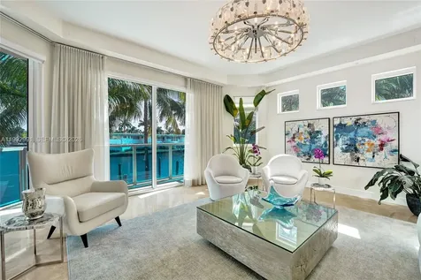 516 Hendricks Isle Fort Lauderdale FL 33301