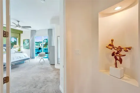 516 Hendricks Isle Fort Lauderdale FL 33301