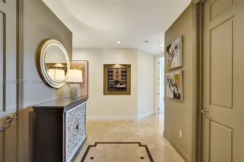 516 Hendricks Isle Fort Lauderdale FL 33301