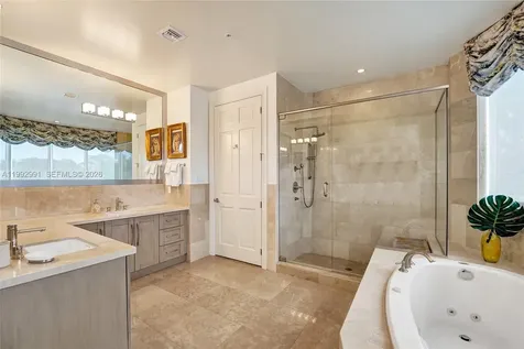 516 Hendricks Isle Fort Lauderdale FL 33301