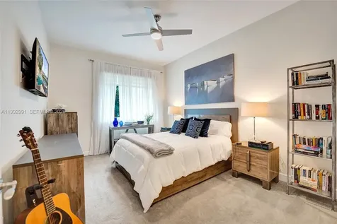 516 Hendricks Isle Fort Lauderdale FL 33301