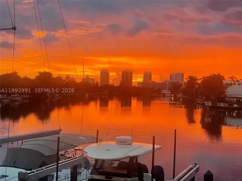 516 Hendricks Isle Fort Lauderdale FL 33301