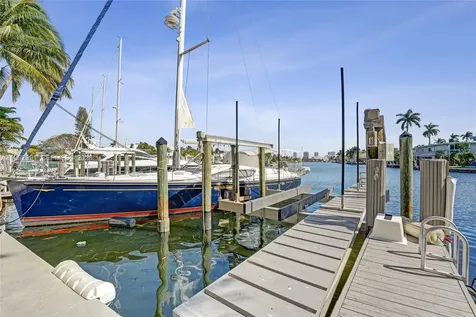 516 Hendricks Isle Fort Lauderdale FL 33301