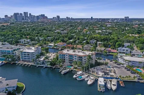 516 Hendricks Isle Fort Lauderdale FL 33301