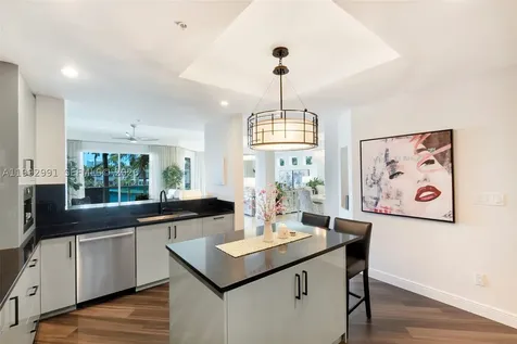 516 Hendricks Isle Fort Lauderdale FL 33301