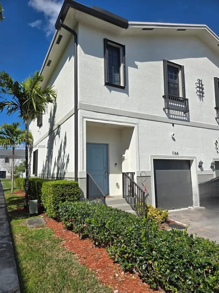 1166 SW 7th Avenue Florida City FL 33034