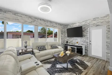 8631 SW 16th Terrace Miami FL 33155