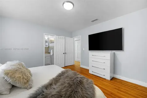 8631 SW 16th Terrace Miami FL 33155
