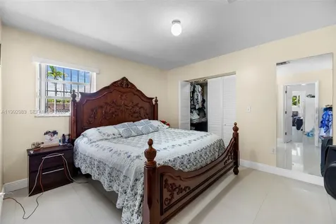 8631 SW 16th Terrace Miami FL 33155
