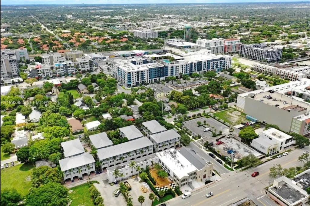 450 NE 2nd Avenue Fort Lauderdale FL 33301