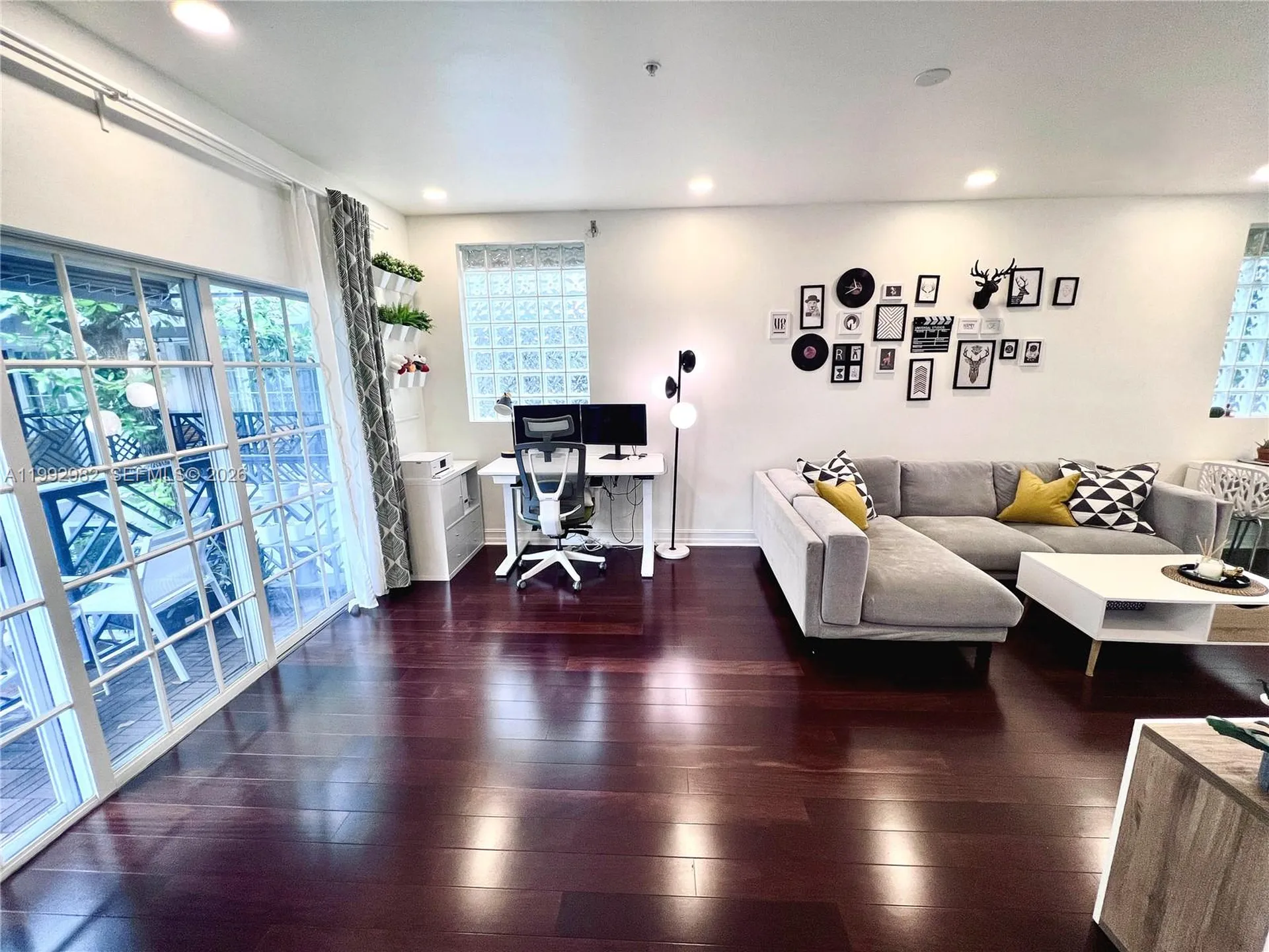 450 NE 2nd Avenue Fort Lauderdale FL 33301