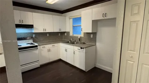 3211 NW 191st Street Miami Gardens FL 33056
