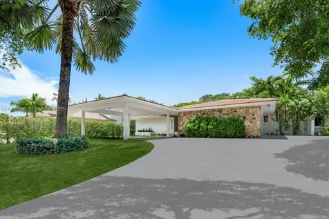 8118 Los Pinos Boulevard Coral Gables FL 33143