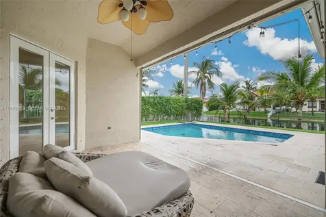 16418 NW 14th Street Pembroke Pines FL 33028