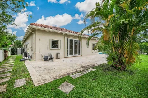 16418 NW 14th Street Pembroke Pines FL 33028