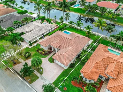 16418 NW 14th Street Pembroke Pines FL 33028