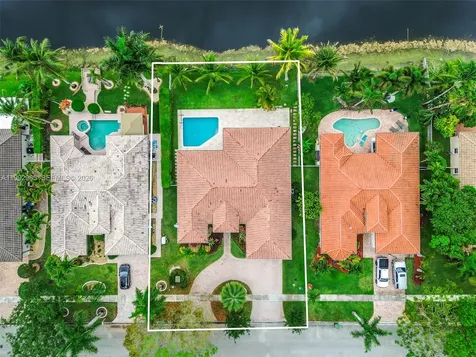16418 NW 14th Street Pembroke Pines FL 33028
