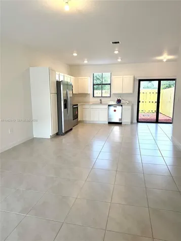359 NE 16th Street Florida City FL 33034