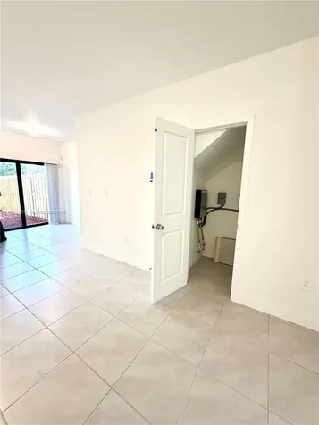 359 NE 16th Street Florida City FL 33034