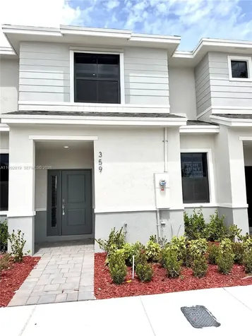 359 NE 16th Street Florida City FL 33034