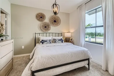 359 NE 16th Street Florida City FL 33034