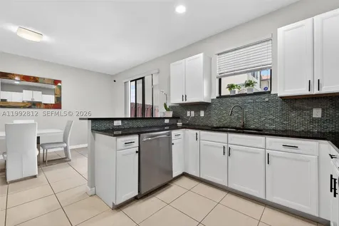 9807 NW 88th Terrace Doral FL 33178