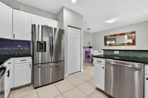 9807 NW 88th Terrace Doral FL 33178