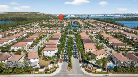 9807 NW 88th Terrace Doral FL 33178