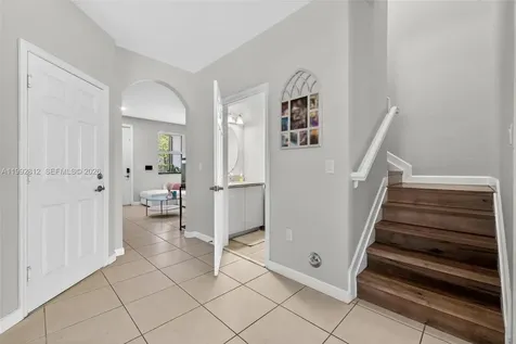 9807 NW 88th Terrace Doral FL 33178