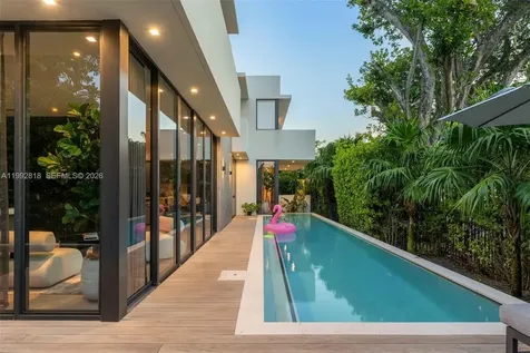 121 2nd Dilido Terrace Share A Miami Beach FL 33139