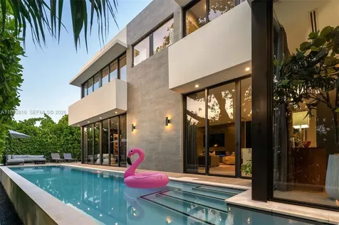 121 2nd Dilido Terrace Share A Miami Beach FL 33139