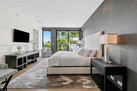 121 2nd Dilido Terrace Share A Miami Beach FL 33139