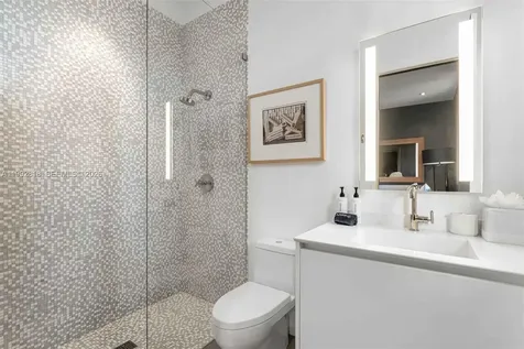 121 2nd Dilido Terrace Share A Miami Beach FL 33139